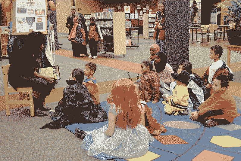Windsor Public Library children's story hour, Halloween, 2012