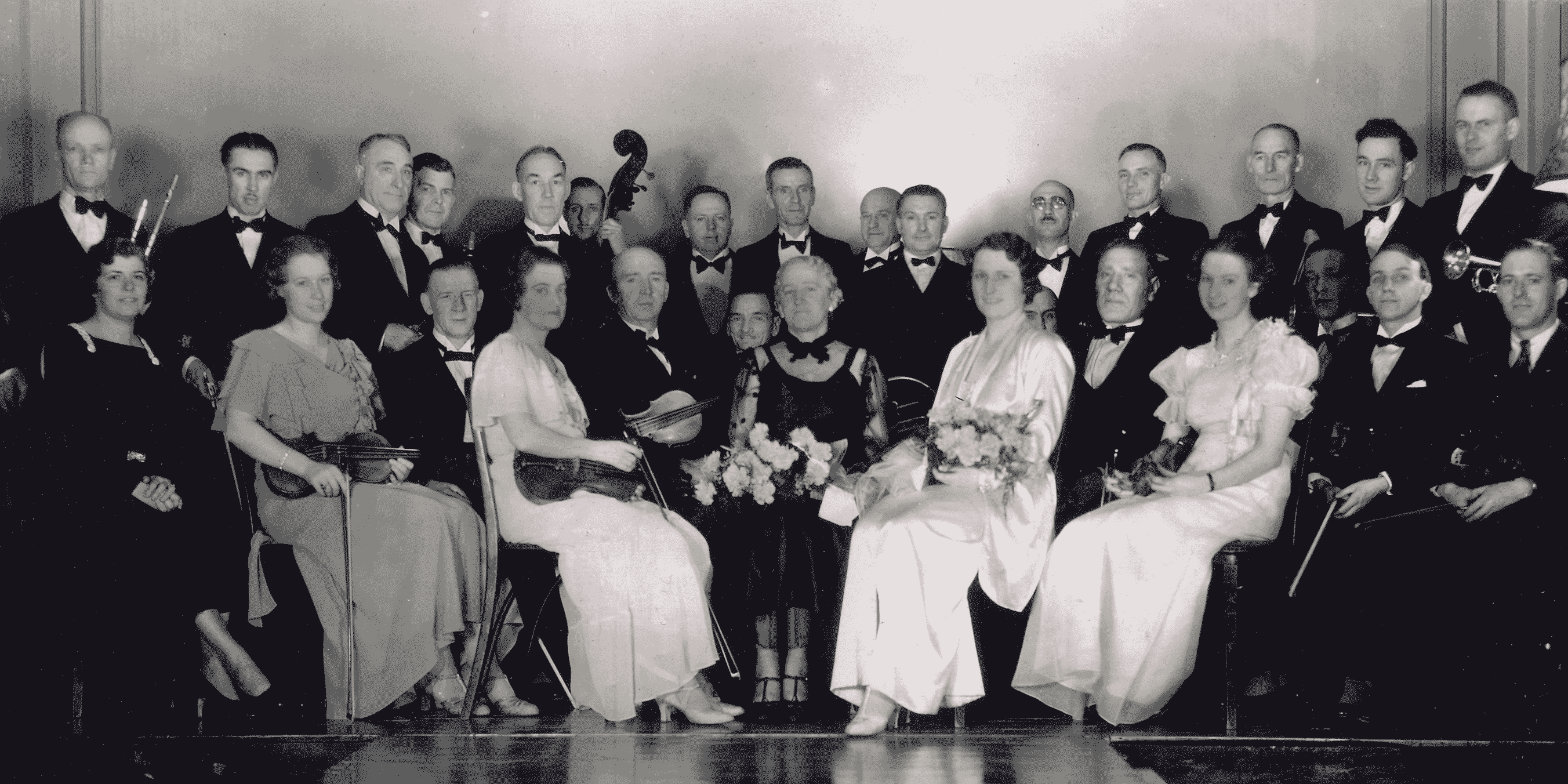 women-early-orchestra-optimists